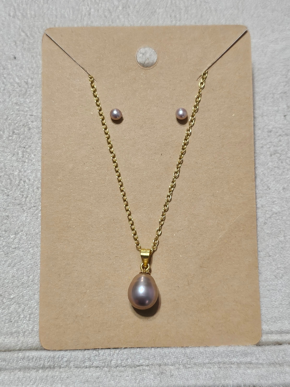 Lavender Freshwater Pearl Necklace And Stud Earring Set